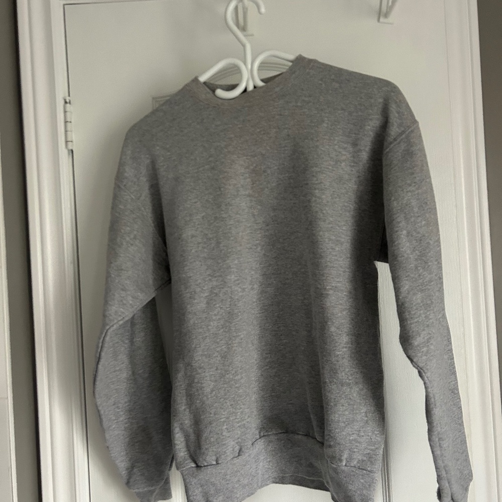 Grey Crewneck - Hanes ComfortBlend Size Small